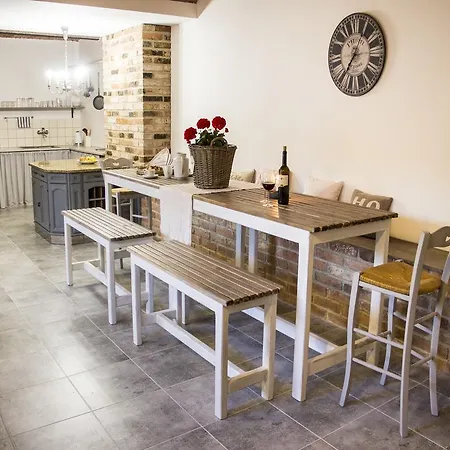 Proste Statek Maison d'hôtes Skalka (Prostejov)
